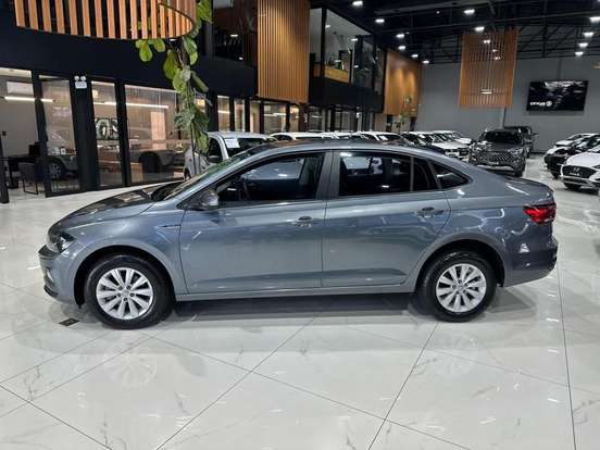 VOLKSWAGEN-VIRTUS-1.0 200 TSI COMFORTLINE AUTOMÁTICO VOLKSWAGEN-VIRTUS-2022