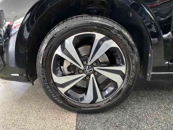 VOLKSWAGEN-VIRTUS-2024