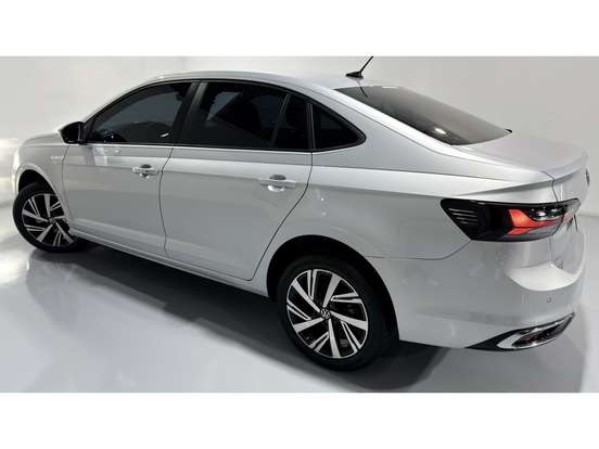 VOLKSWAGEN-VIRTUS-1.0 200 TSI HIGHLINE AUTOMÁTICO VOLKSWAGEN-VIRTUS-2024