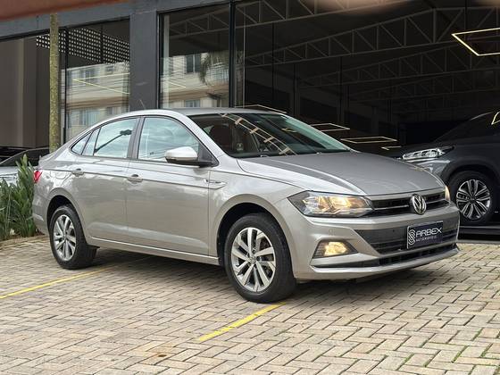 VOLKSWAGEN VIRTUS 1.0 200 TSI HIGHLINE AUTOMÁTICO