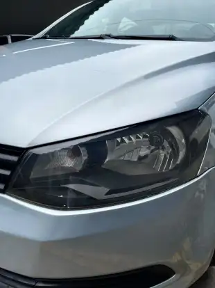 VOLKSWAGEN-VOYAGE-2013