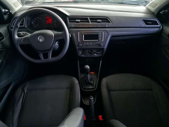 VOLKSWAGEN-VOYAGE-2022