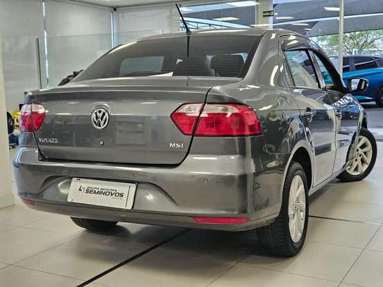 VOLKSWAGEN-VOYAGE-2022