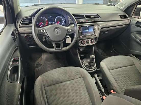 VOLKSWAGEN-VOYAGE-2022