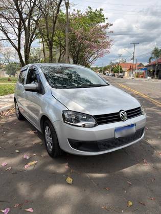 VOLKSWAGEN FOX 1.6 MI BLUEMOTION 8V FLEX 4P MANUAL
