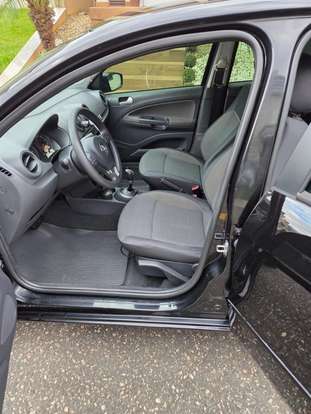 VOLKSWAGEN-GOL-2013