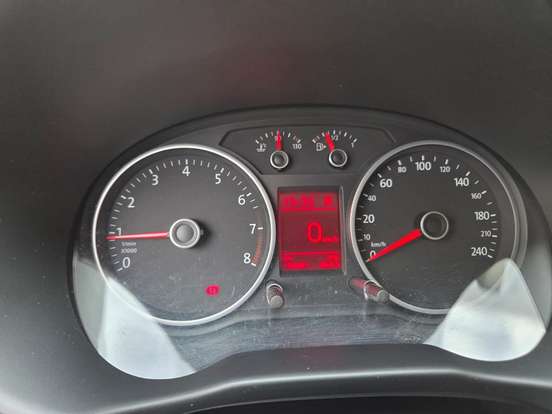 VOLKSWAGEN-GOL-2013