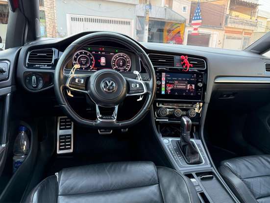 VOLKSWAGEN-GOLF-2.0 TSI GTI 16V TURBO GASOLINA 4P AUTOMÁTICO VOLKSWAGEN-GOLF-2013