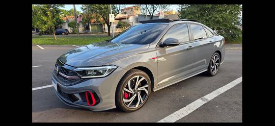 VOLKSWAGEN JETTA 2.0 350 TSI GASOLINA GLI DSG