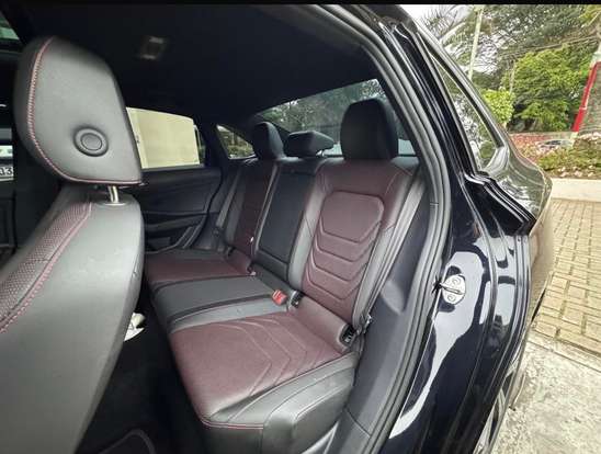 VOLKSWAGEN-JETTA-2024