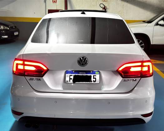 VOLKSWAGEN JETTA 2.0 TSI HIGHLINE 211CV GASOLINA 4P TIPTRONIC