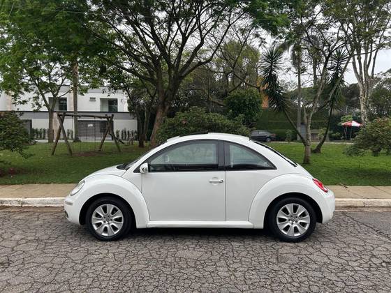 VOLKSWAGEN NEW BEETLE 2.0 MI 8V GASOLINA 2P TIPTRONIC