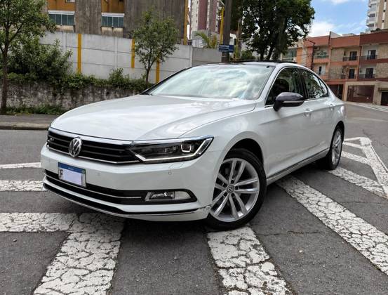 VOLKSWAGEN PASSAT 2.0 16V TSI BLUEMOTION GASOLINA HIGHLINE 4P DSG
