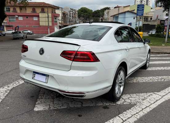 VOLKSWAGEN-PASSAT-2.0 16V TSI BLUEMOTION GASOLINA HIGHLINE 4P DSG VOLKSWAGEN-PASSAT-2018