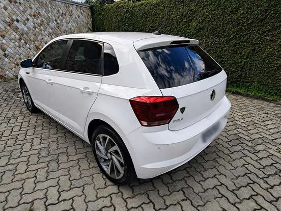 VOLKSWAGEN-POLO-1.0 200 TSI HIGHLINE AUTOMÁTICO VOLKSWAGEN-POLO-2018