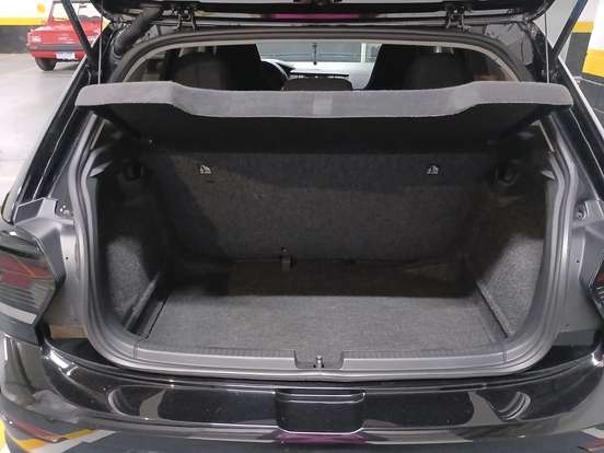 VOLKSWAGEN-POLO-2023