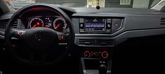 VOLKSWAGEN-POLO-2023