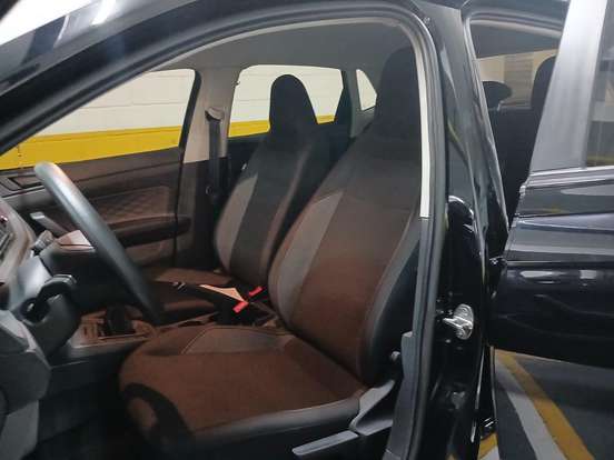 VOLKSWAGEN-POLO-2023