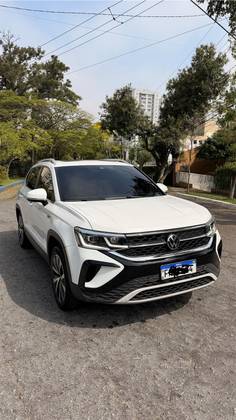 VOLKSWAGEN TAOS 1.4 250 TSI TOTAL FLEX HIGHLINE AUTOMÁTICO