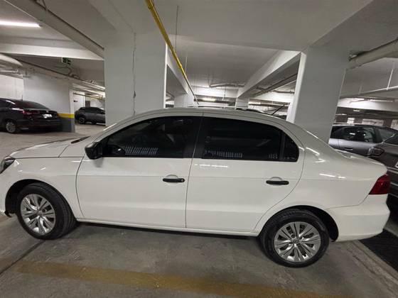 VOLKSWAGEN VOYAGE 1.6 MSI TOTALFLEX 4P MANUAL