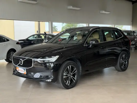VOLVO XC60 2.0 T5 GASOLINA MOMENTUM AWD GEARTRONIC