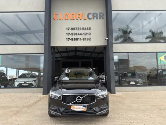 VOLVO-XC60-2.0 T5 GASOLINA MOMENTUM AWD GEARTRONIC VOLVO-XC60-2017
