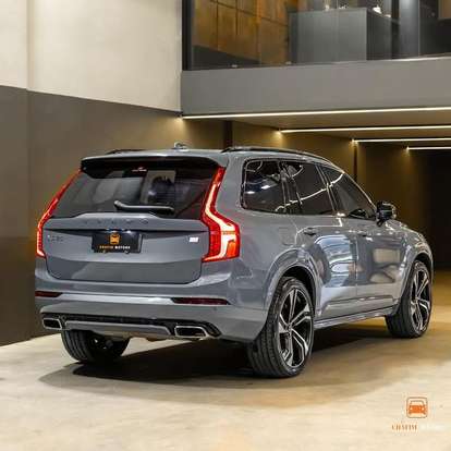 VOLVO-XC90-2021