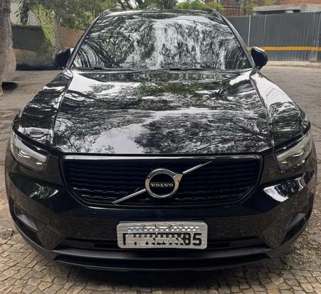 VOLVO-XC40-2.0 T5 GASOLINA R-DESIGN AWD GEARTRONIC VOLVO-XC40-2018