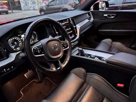 VOLVO-XC60-2.0 T8 HYBRID R-DESIGN AWD GEARTRONIC VOLVO-XC60-2021