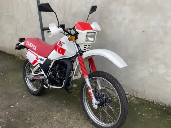 YAMAHA-DT 180 YAMAHA-DT 180-1988