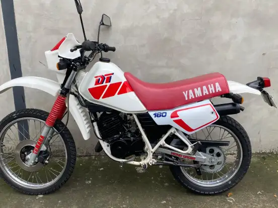 YAMAHA-DT 180 YAMAHA-DT 180-1988