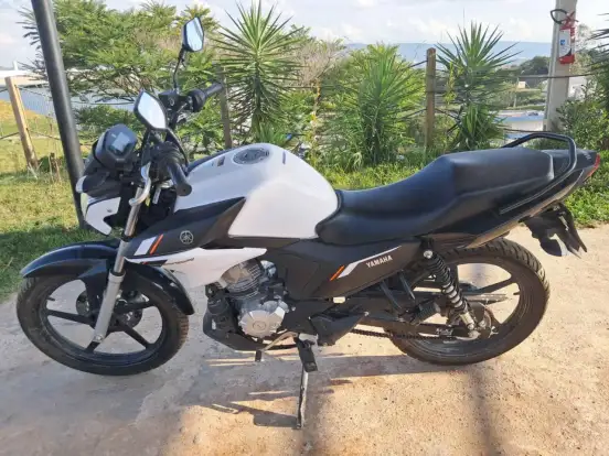 YAMAHA-FACTOR YBR 150 ED-2025