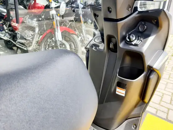 YAMAHA-FLUO 125 HYBRID CONNECTED ABS YAMAHA-FLUO 125 HYBRID CONNECTED ABS-2026
