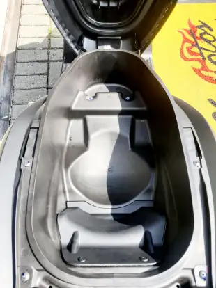 YAMAHA-FLUO 125 HYBRID CONNECTED ABS-2026