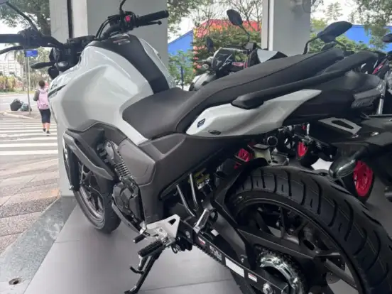 YAMAHA-FZ15 FAZER CONNECTED ABS YAMAHA-FZ15 FAZER CONNECTED ABS-2026