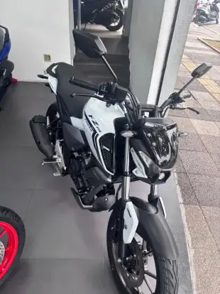 YAMAHA-FZ15 FAZER CONNECTED ABS-2026