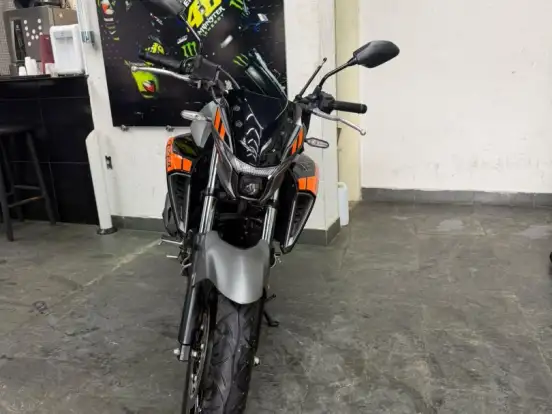YAMAHA-FZ25 FAZER CONNECTED ABS YAMAHA-FZ25 FAZER CONNECTED ABS-2025