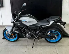 YAMAHA MT-07 CONNECTED ABS YAMAHA MT-07 CONNECTED ABS