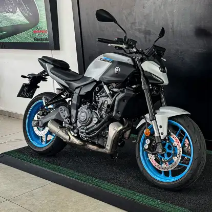 YAMAHA-MT-07 CONNECTED ABS-2025