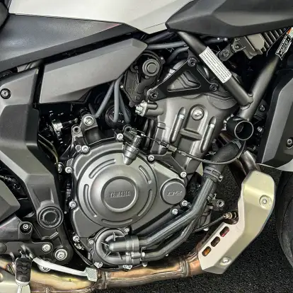 YAMAHA-MT-07 CONNECTED ABS-2025