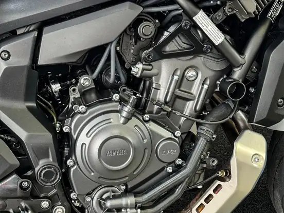 YAMAHA-MT-07 CONNECTED ABS YAMAHA-MT-07 CONNECTED ABS-2025