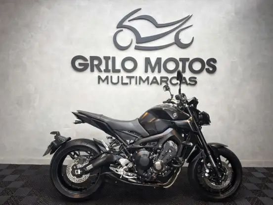 YAMAHA-MT-09-2022