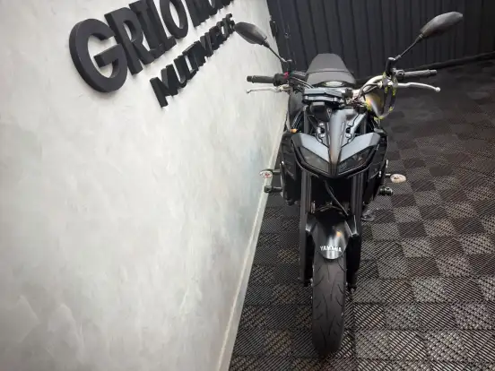 YAMAHA-MT-09 YAMAHA-MT-09-2022