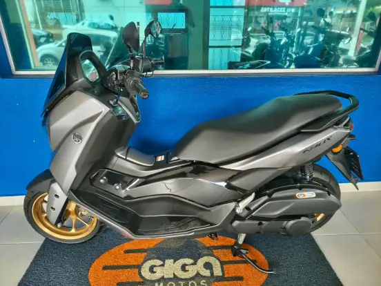 YAMAHA-NMAX CONNECTED 160 ABS-2025