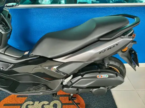 YAMAHA-NMAX CONNECTED 160 ABS-2025