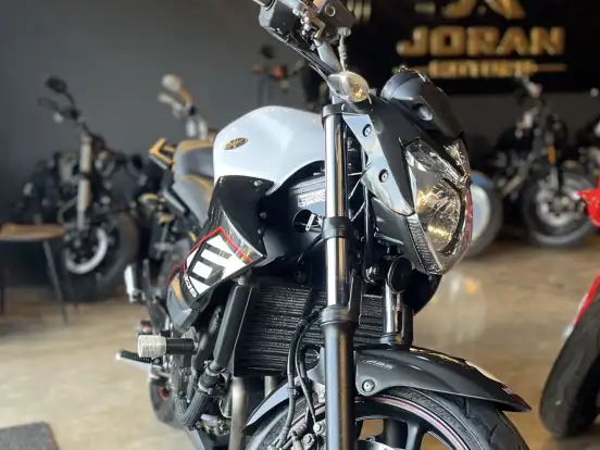 YAMAHA-XJ6 N ABS SP YAMAHA-XJ6 N ABS SP-2015