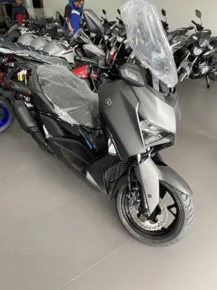 YAMAHA-XMAX 300 CONNECTED ABS-2026