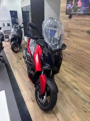YAMAHA-XMAX 300 CONNECTED ABS YAMAHA-XMAX 300 CONNECTED ABS-2026