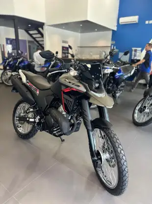YAMAHA-XTZ 250 LANDER CONNECTED-2026
