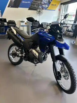 YAMAHA-XTZ 250 LANDER CONNECTED-2026